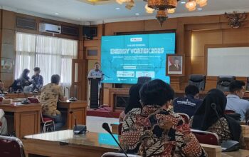 Seminar Energy Vortex 2025 di Aula Kantor Dinas Energi dan Sumber Daya Mineral (ESDM) Jawa Tengah.