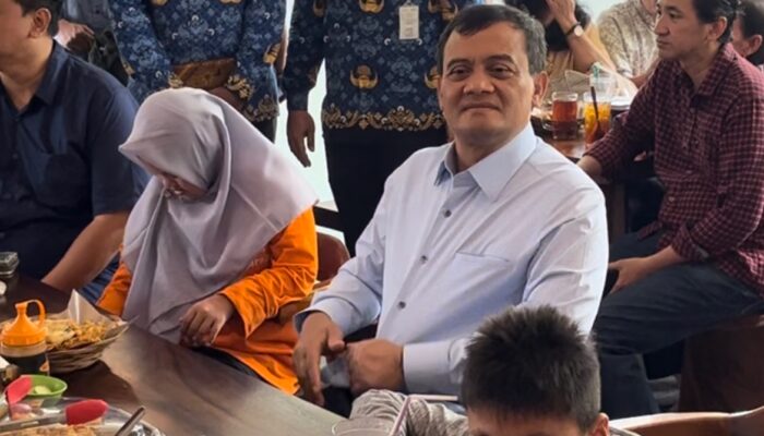 Akui Diri Bapak Difabel Jateng, Ahmad Luthfi Pastikan Kuota Lowongan Kerja Dua Persen untuk Disabilitas