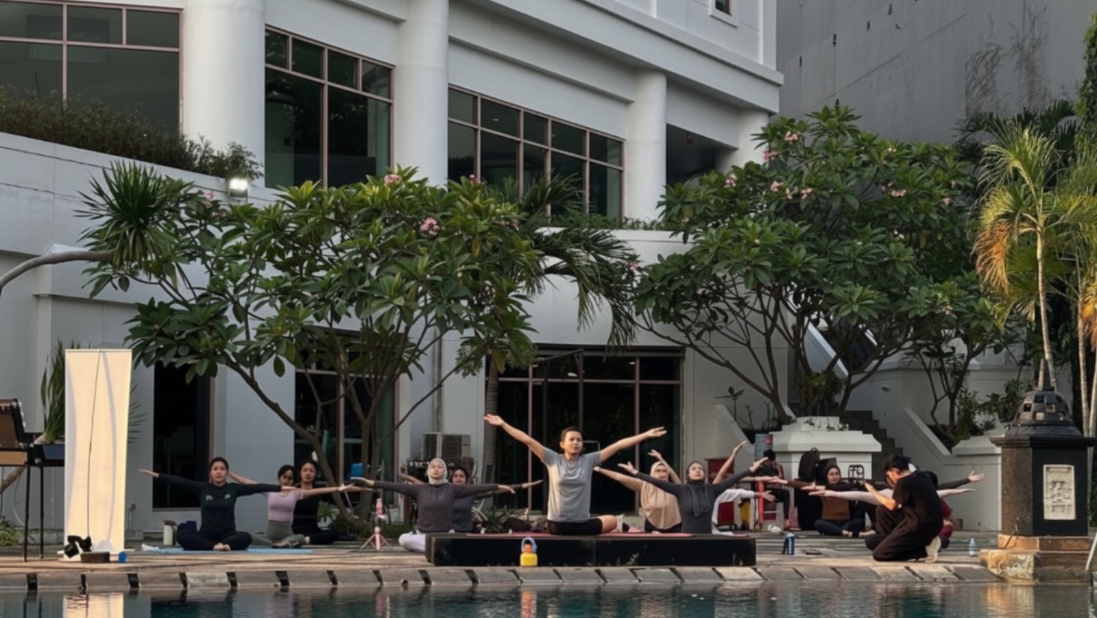 Program Grand Candi Hotel