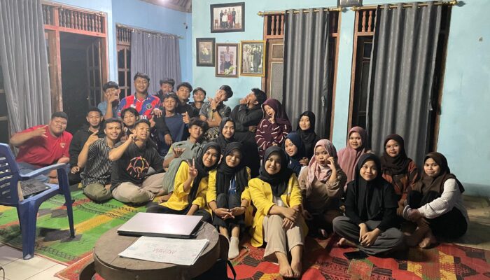 Generasi Muda Gempur Dunia Digital, Mahasiswa Unnes Gelar Sosialisasi Karang Taruna AREMBA