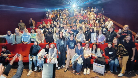 Nicolas Saputra dan Marsha Timothy Bikin Histeris Penonton Film Tukar Takdir di DpMall Semarang