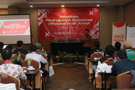 CCEP Indonesia Gandeng GP Ansor Kembangkan Ekosistem UMKM di Kebumen