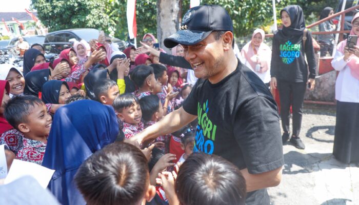 Layanan Speling Hingga Bantuan Pangan Pemprov Jateng Disambut Antusias Warga Kendal