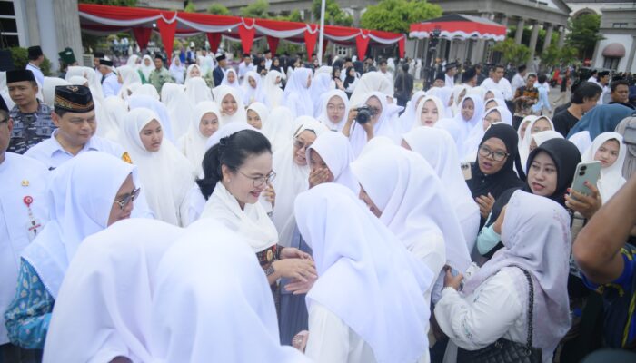 Momen Hari Santri, Walikota Semarang Tegaskan Komitmen Percepat Perda Pesantren 