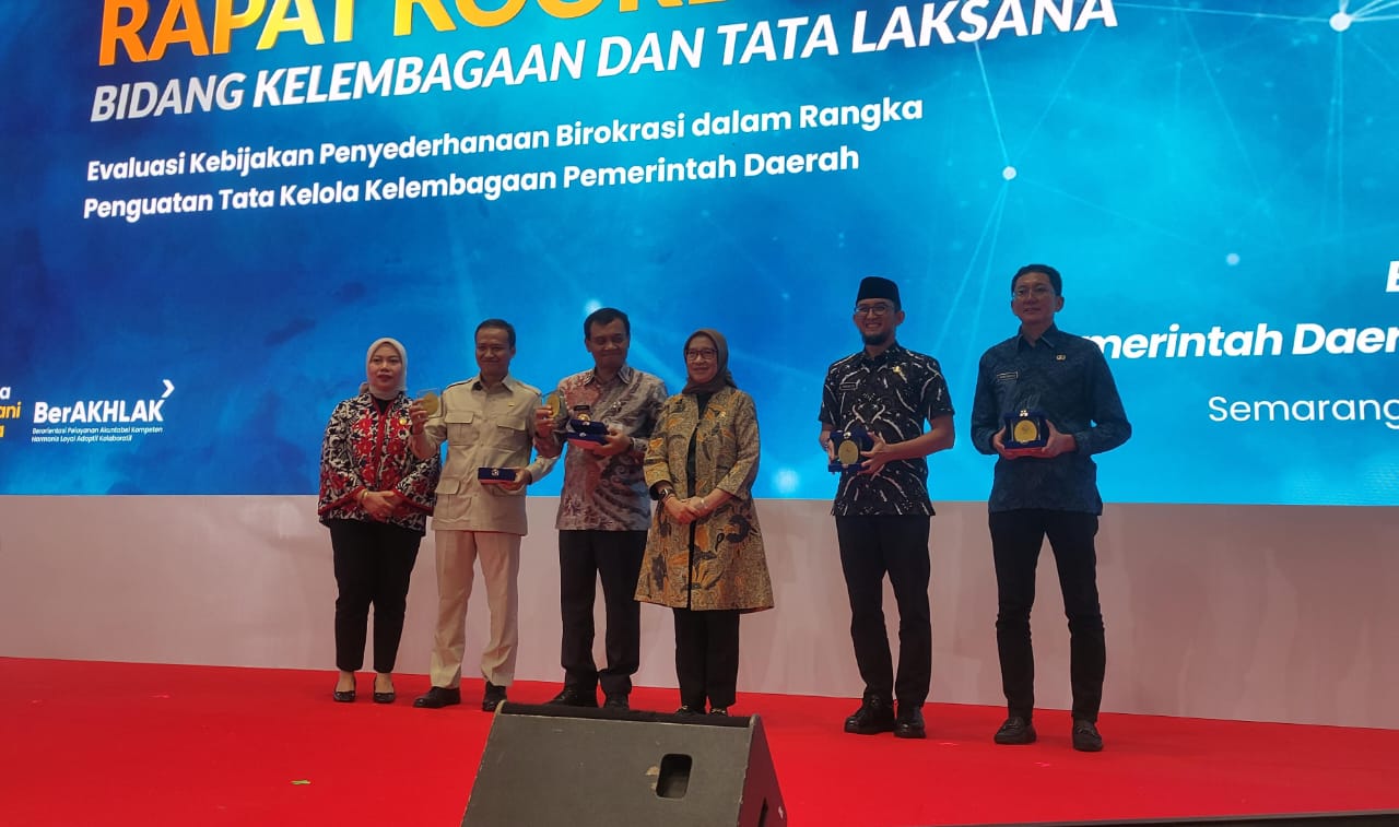 Penyederhanaan Birokrasi Jadi Sorotan Menteri PAN-RB Saat Kunjungi Semarang