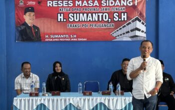 Ketua DPRD Jateng Sumanto