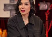 Sara Wijayanto Beberkan Pengalaman Pahit dalam Hubungan Toxic dan Tiga Kali Operasi Plastik