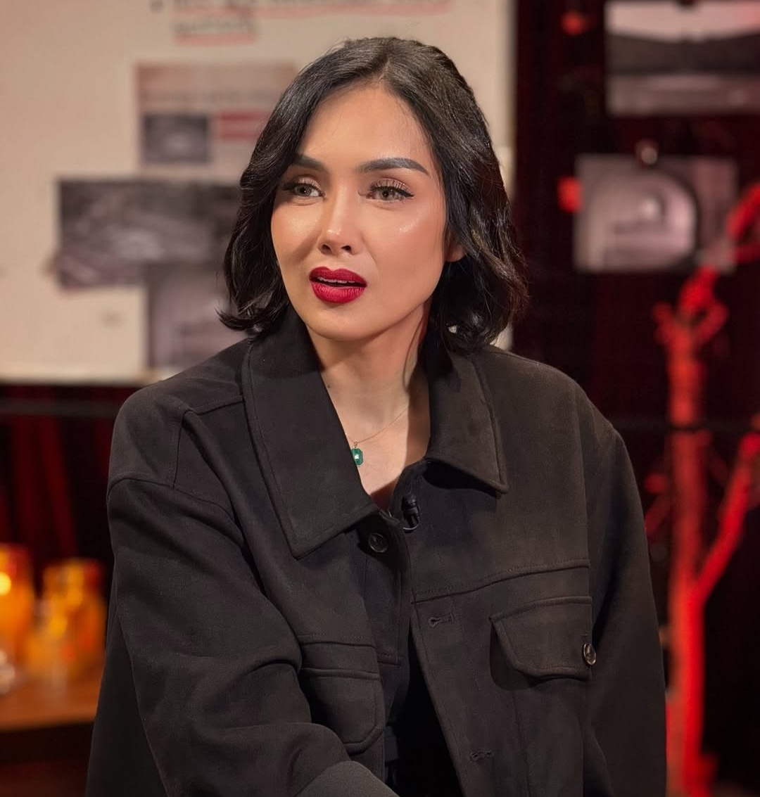 Sara Wijayanto ketika tampil di konten Diary Misteri Sara