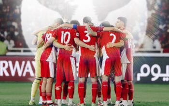 Momen pemain timnas Indonesia ketika berdoa sebelum pertandingan kualifikasi piala dunia 2026