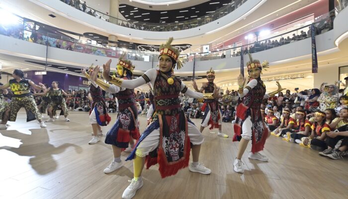 Pecah! Ribuan Penari Semarang Ikut Indonesia Menari 2025, Silak Dance Crew Raih Juara #MenariDiMall