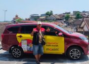 Ahmad Sholikin (61), mitra pengemudi Maxim yang berhasil raup Rp11 juta per bulan. (Dok.)