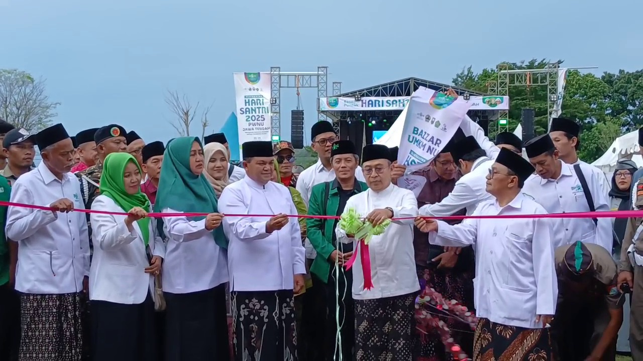 Puncak Hari Santri 2025