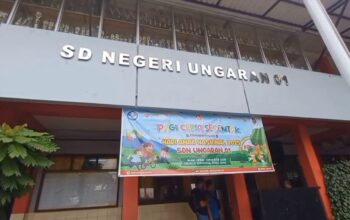 Keracunan SDN Ungaran 01