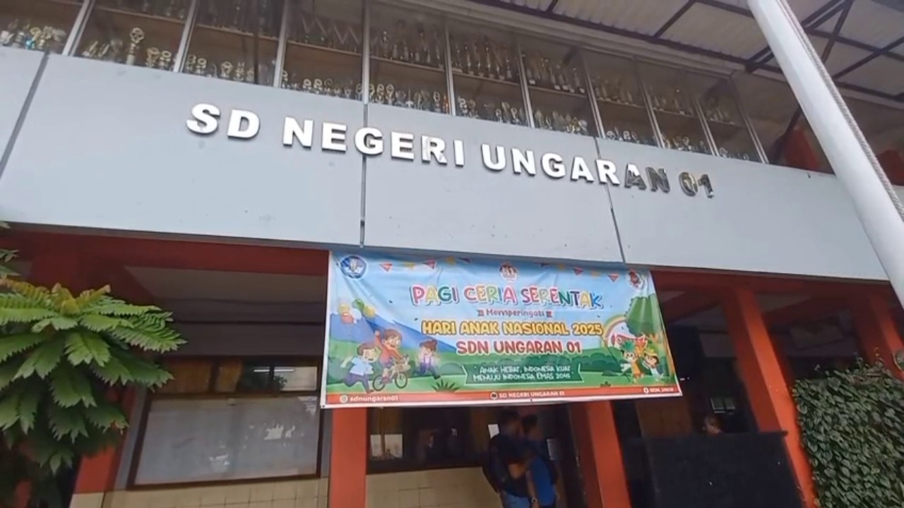 Keracunan SDN Ungaran 01