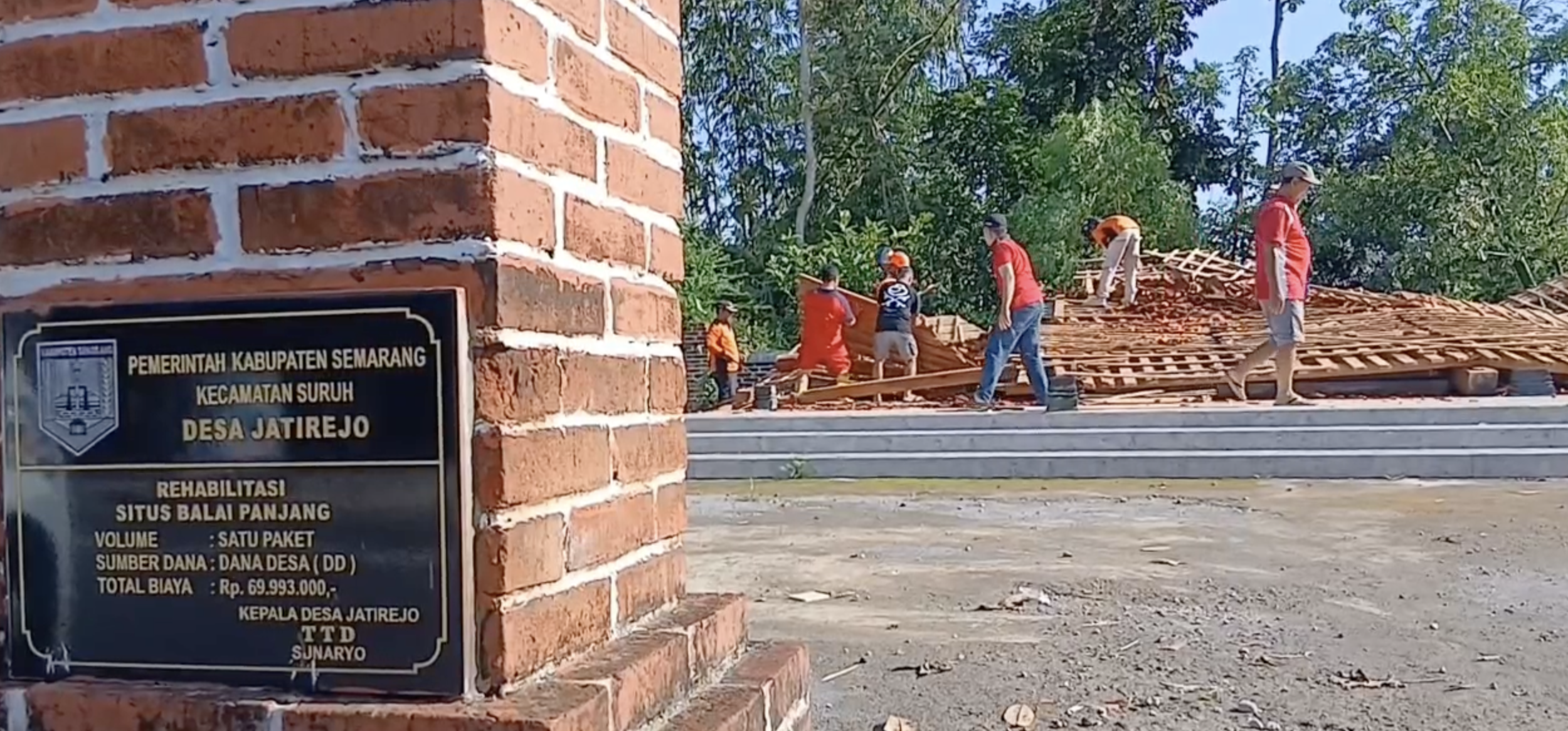 Situs Balai Panjang, yang merupakan salah satu jejak sejarah Walisongo, di wilayah Kecamatan Suruh, rusak. (Bowo Pribadi/beritajateng.tv)