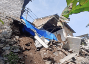 talud milik warga semarang longsor karena hujan