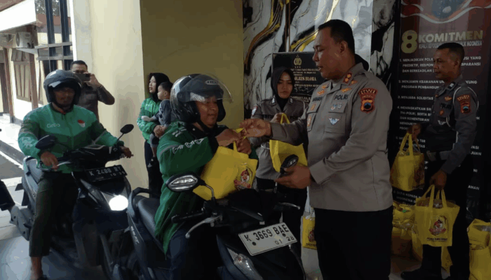 Jaga Stabilitas Keamanan Wilayah, Polri dan Komunitas OJOL Gelar Apel Ojol Kamtibas