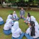 Belajar Interaktif, Siswa SMAN 1 Semarang Antusias Berlatih Bahasa Inggris dengan Guru Tajikistan