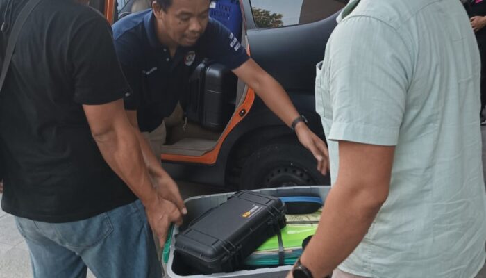 Polisi Segel Rumah Bos Koperasi BLN Nicholas Nyoto, Amankan Dokumen Dugaan Penipuan Triliunan