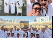 gambar pemain Timnas Indonesia melaksakan ibadah umroh