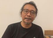 Kesit Wijanarko, kurator pameran "Ketika Api Menyala di Semarang" saat