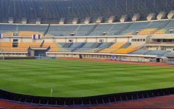 gambar stadion sepak bola
