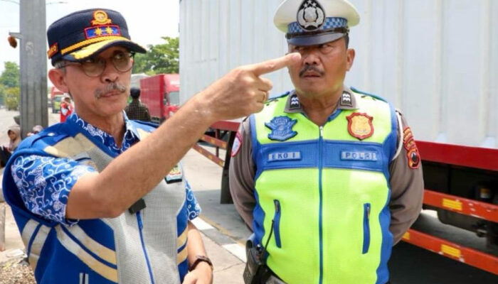 Arus di Kaligawe Masih Tersendat, Kendaraan Dialihkan ke Walter Monginsidi
