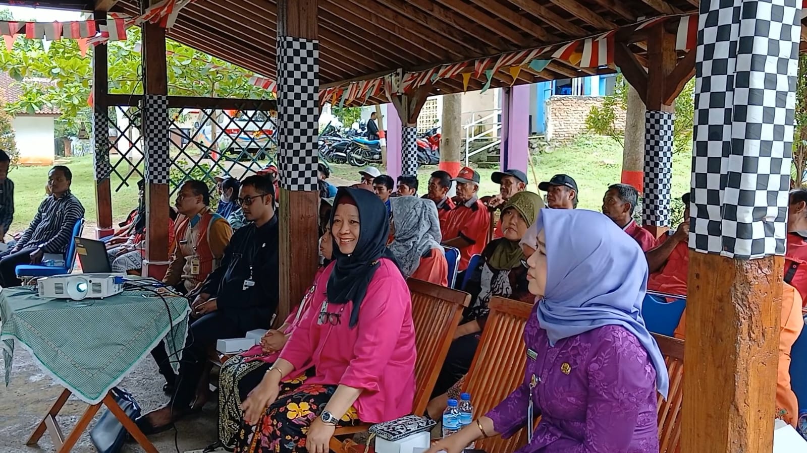 Sosialisasi pengolahan sampah "Care Pasti Pas"