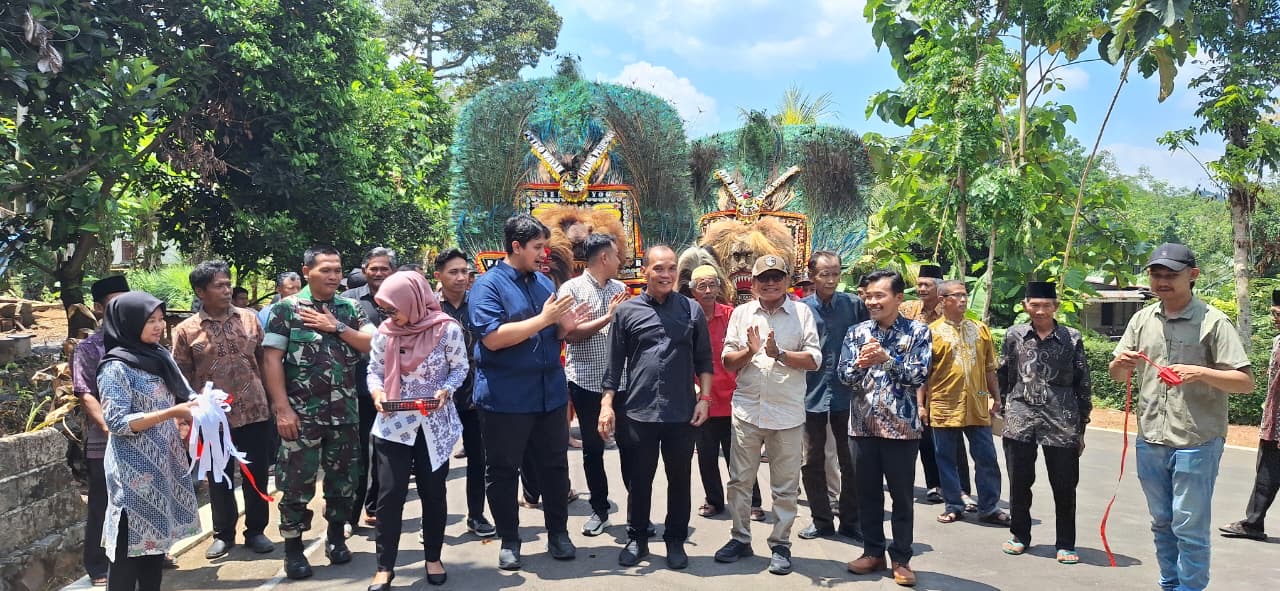 Ketua DPRD Jateng Sumanto