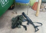 Senjata api yang ditemuka di SMAN 72 Jakarta Utara. (Twitter)