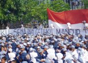 Momentum Hari Guru 2025, Kejutan Siswa SMKN 1 Bancak Semarang Bikin Para Pengajar Terharu
