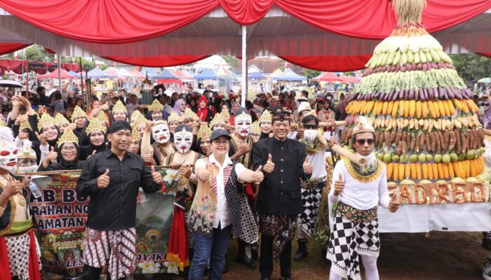 Rayakan Kirab Budaya, Walikota Semarang: Pawai Gunungan Jadi Simbol Gotong Royong