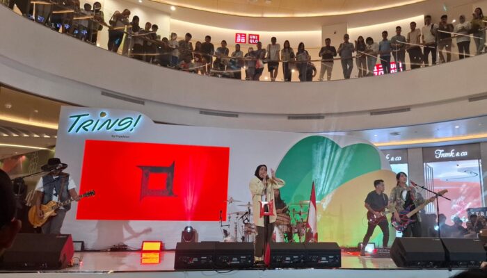 Band Kotak Semarakkan Peluncuran Aplikasi Tring Pegadaian di Kota Semarang