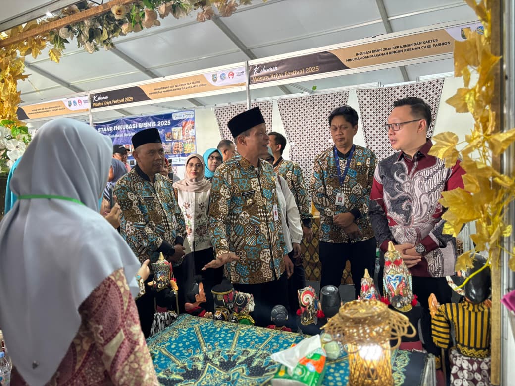 Kemenko PM Dorong Transformasi UMKM Lewat Program “Berdaya Finansial” di Kebumen