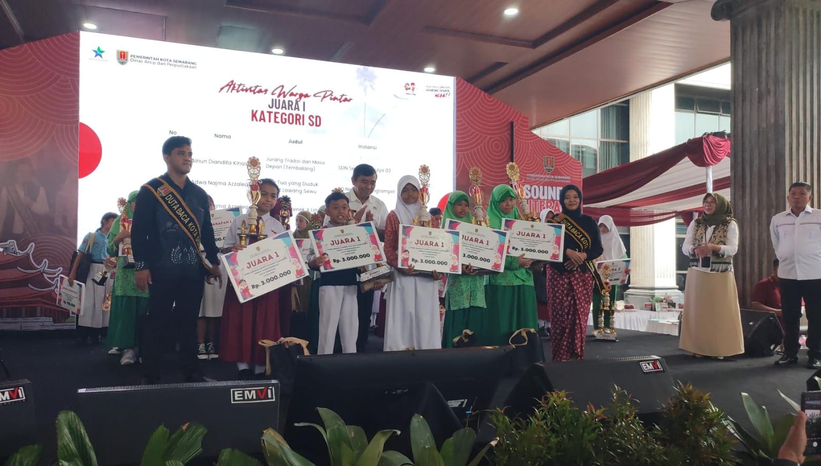 Dinas Arpus Launching Antologi Kumpulan Cerpen 'Kampungku dan Kota Semarang'