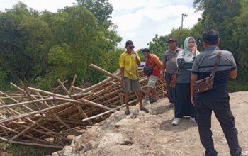 Jembatan Darurat Metro 2 Hanyut, Warga Meteseh Menunggu Kepastian Pembangunan Permanen