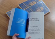 Menjaga Akal di Tengah Ledakan AI: Gagasan Besar dalam “Evolusi Jari”