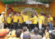 Semarak Yellow Fun Walk Golkar Jateng, Ribuan Masyarakat Antusias Ikut Jalan Sehat