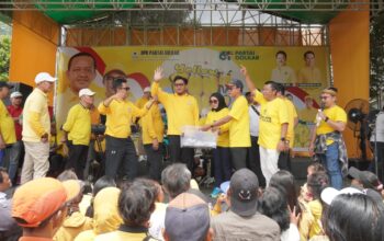 Semarak Yellow Fun Walk Golkar Jateng, Ribuan Masyarakat Antusias Ikut Jalan Sehat