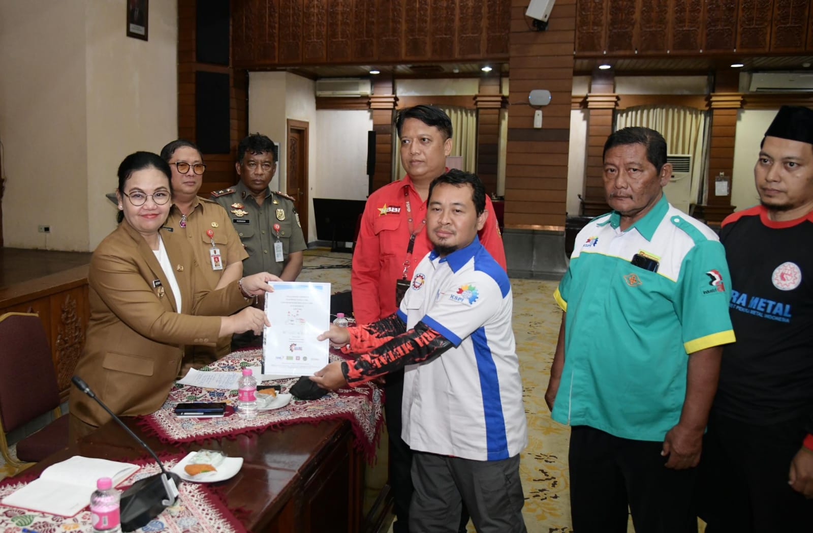 Buruh Semarang Tuntut UMK Naik 19 Persen, Walikota Janji Kawal Aspirasi