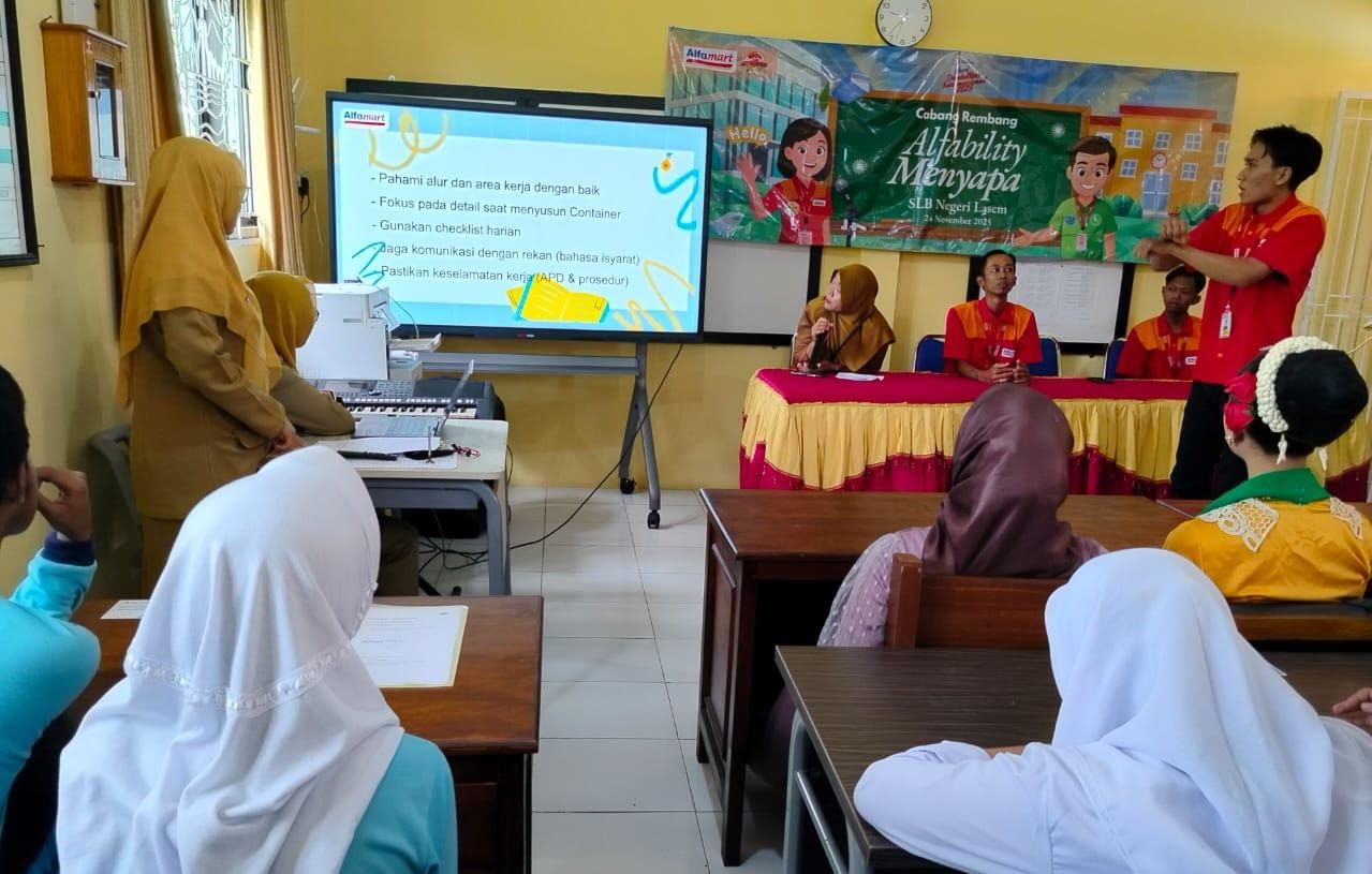 Perjalanan Inspiratif Joko dan Ghofur, Dua Alumni SLB Lasem Bangun Karier di Alfamart