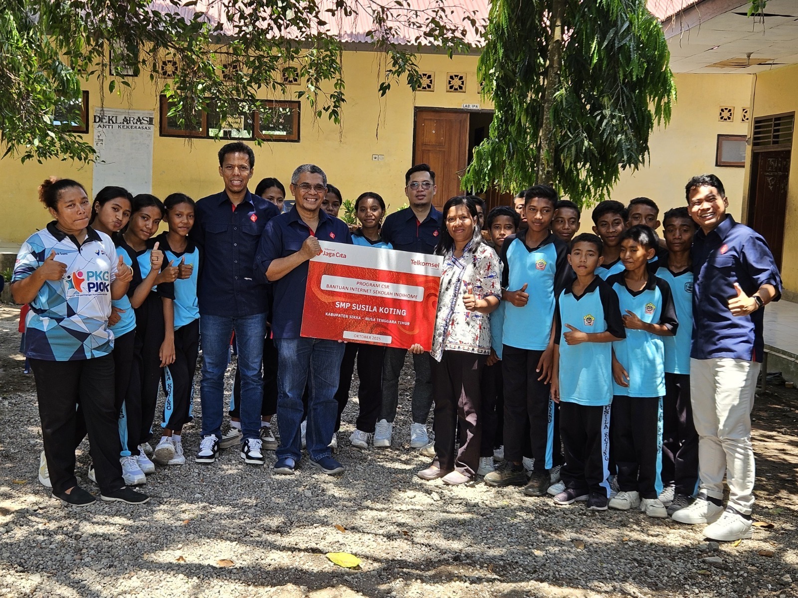Dari Jejak Kaki Para Pelari, Internet Mengalir ke Sekolah-Sekolah 3T