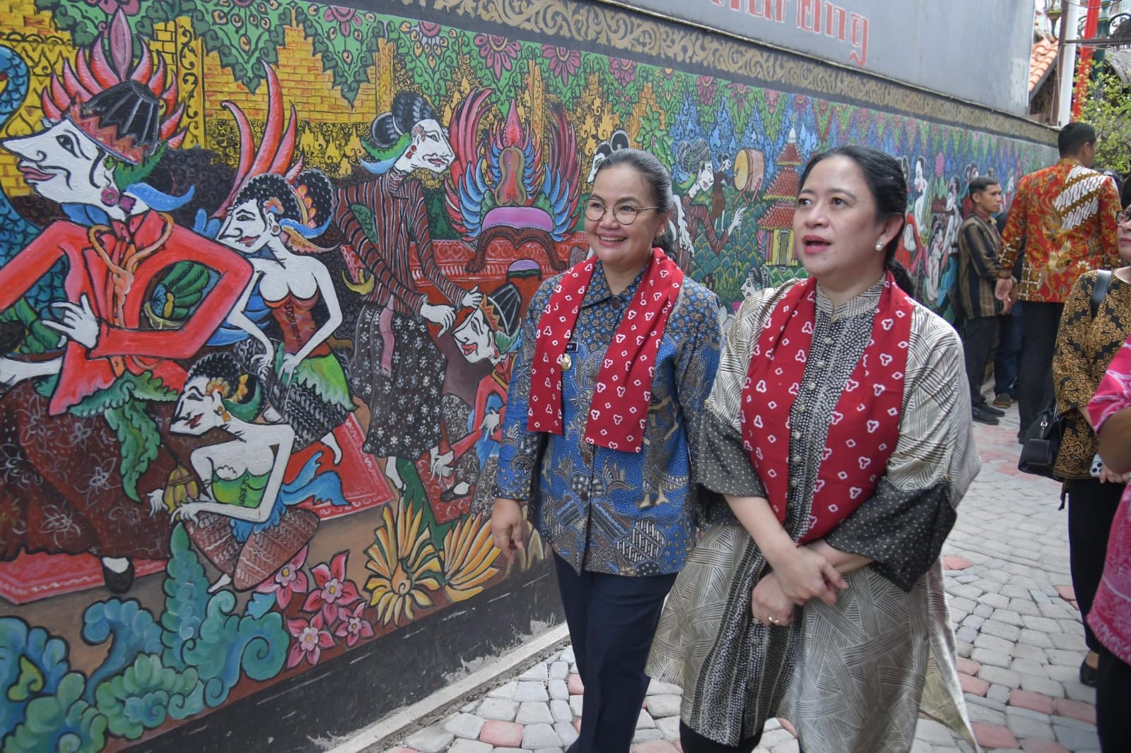 Dari Jajanan Pasar hingga Batik, Puan Maharani Puji Keaslian Kampoeng Djadhoel