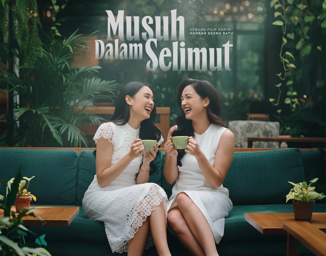 Film musuh dalam selimut