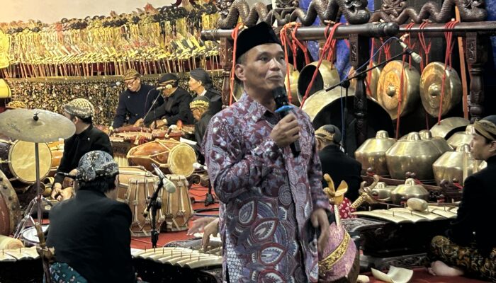 Sumanto Ajak Masyarakat Pahami Pesan Moral dalam Lakon Wayang Kulit Kresna Duta