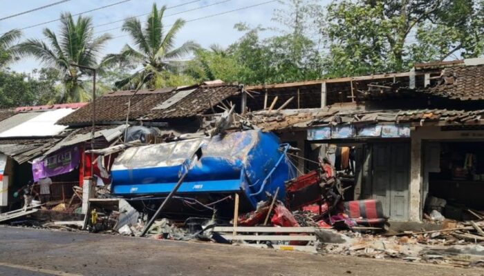 Imbas Laka Truk Tangki di Purworejo, Polda Jateng Evaluasi Jalur Kalijambe yang Rawan Kecelakaan