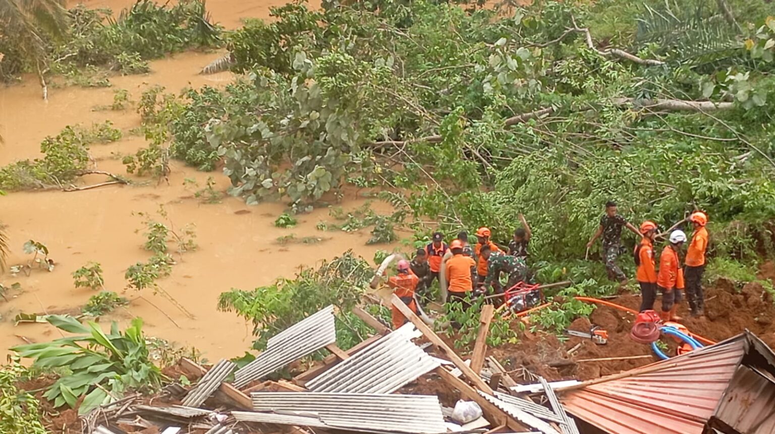 Longsor Cibeunying Cilacap