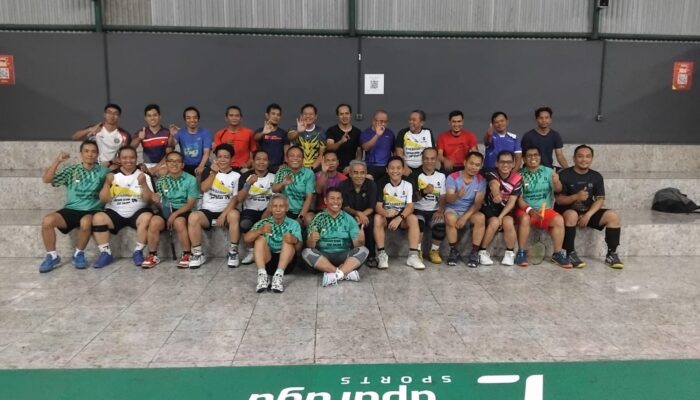 Keseruan Mabar Bulu Tangkis Wartawan vs Tim Bea Cukai Semarang, Laga Persahabatan-Silaturahmi