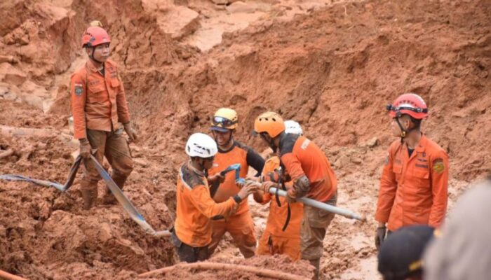 Operasi SAR Hari Keempat, Korban Tewas Longsor Cibeunying Cilacap Bertambah jadi 13 Orang