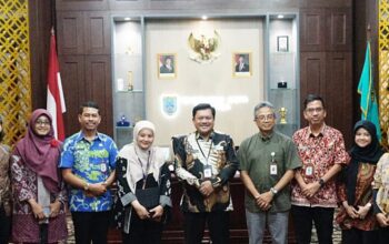 Wali Kota Salatiga, Robby Hernawan